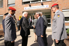 Besuch von Bundespräsident Steinmeier in der Logistikschule der Bundeswehr in Garlstedt (2019)