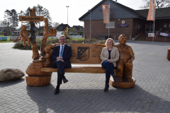 Große Osterei-Aktion in Pennigbüttel (2021) mit der Ortsvorsteherin Martina de Wolff